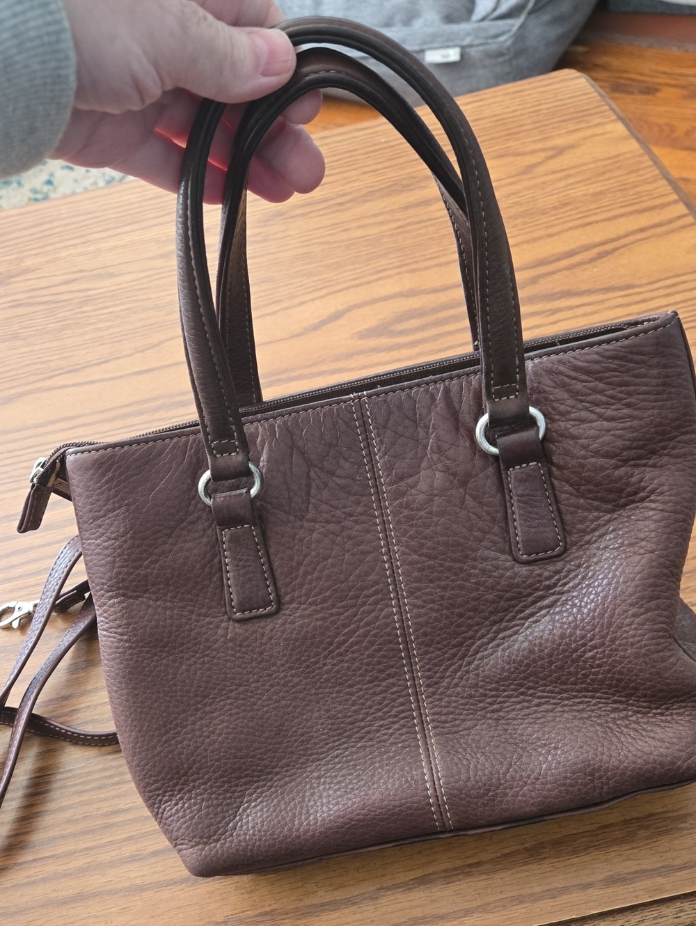 Fossil Leather Tote in Brown